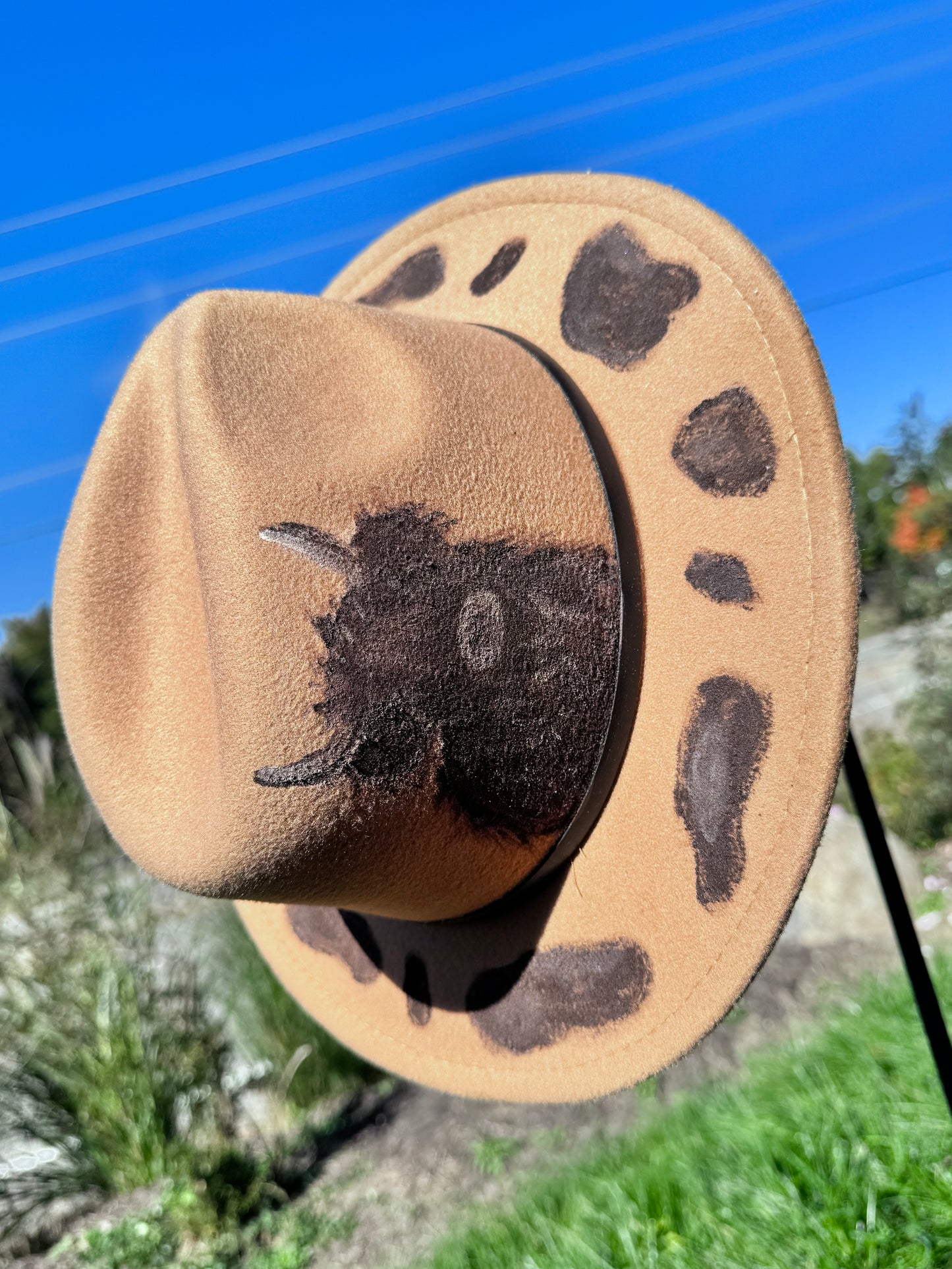 Hand painted highland - Wide Brim 2.75"