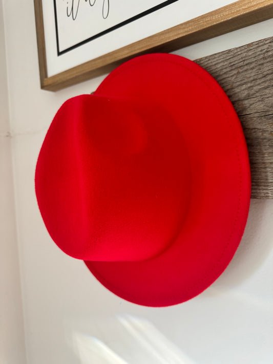 Adult red reg brim